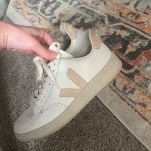 Veja v-12 sneakers